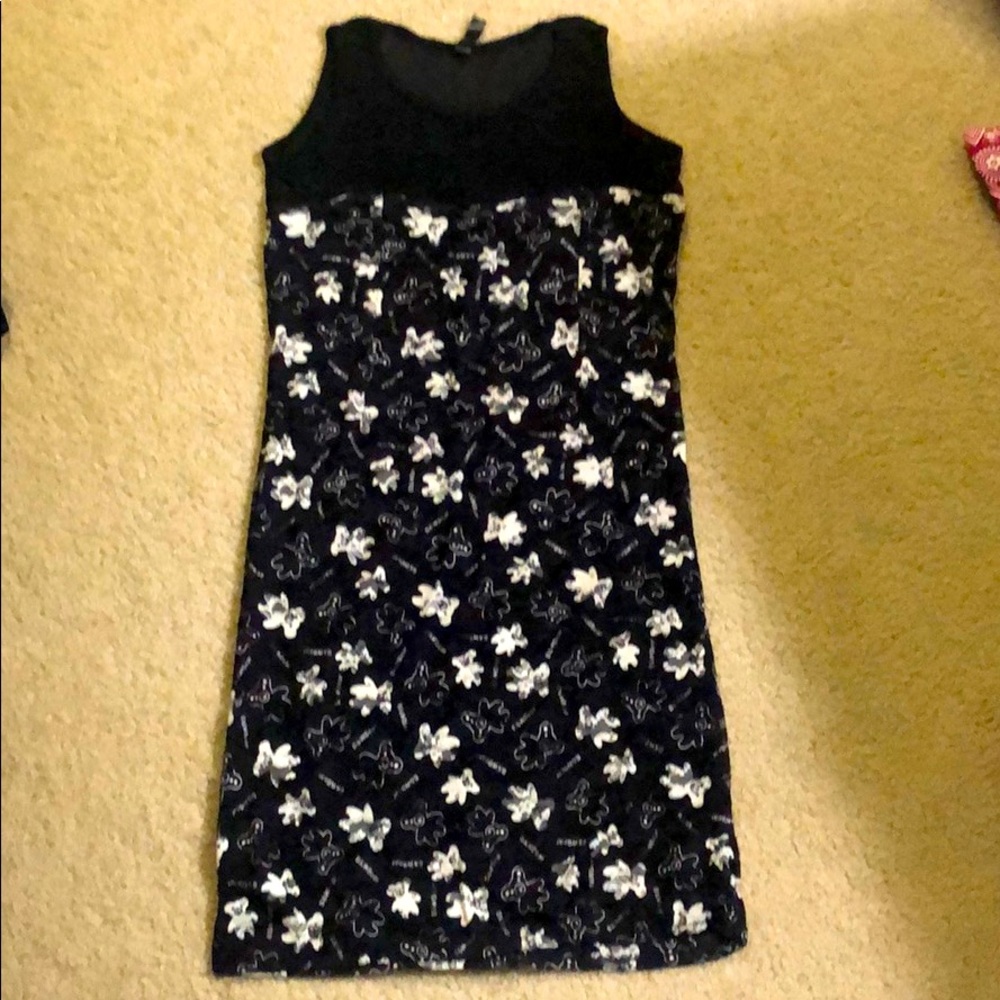 Women dress